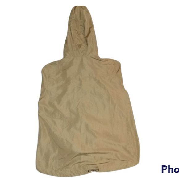 Love Tree Light Weight Green Jacket . ❤️🌲 - Picture 2 of 10